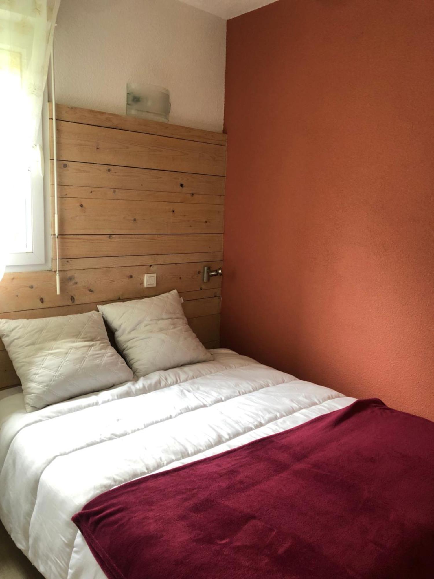 Appart T 3 Bagneres-De-Luchon Vue Montagne - Piscine Mi Juin Exterior foto
